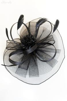 Gothic Haarschmuck „Midnight Dahlia“ mit Schleiernetz & Federn